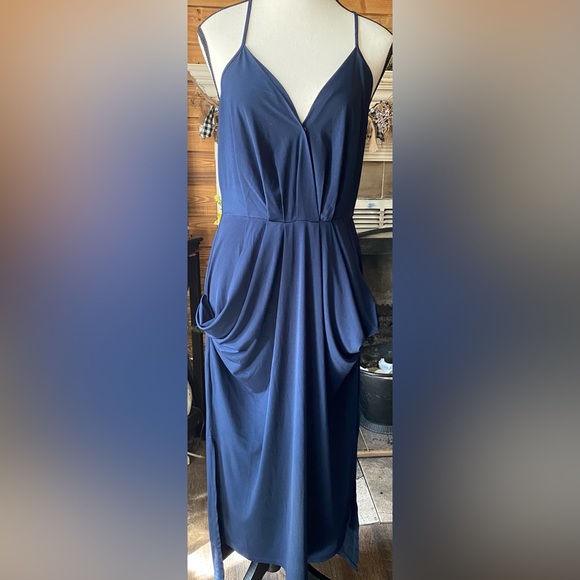 NWT BCBGeneration Dark Navy Pouffy gathered pockets racerback V Neck HiLow Dress - Picture 4 of 14